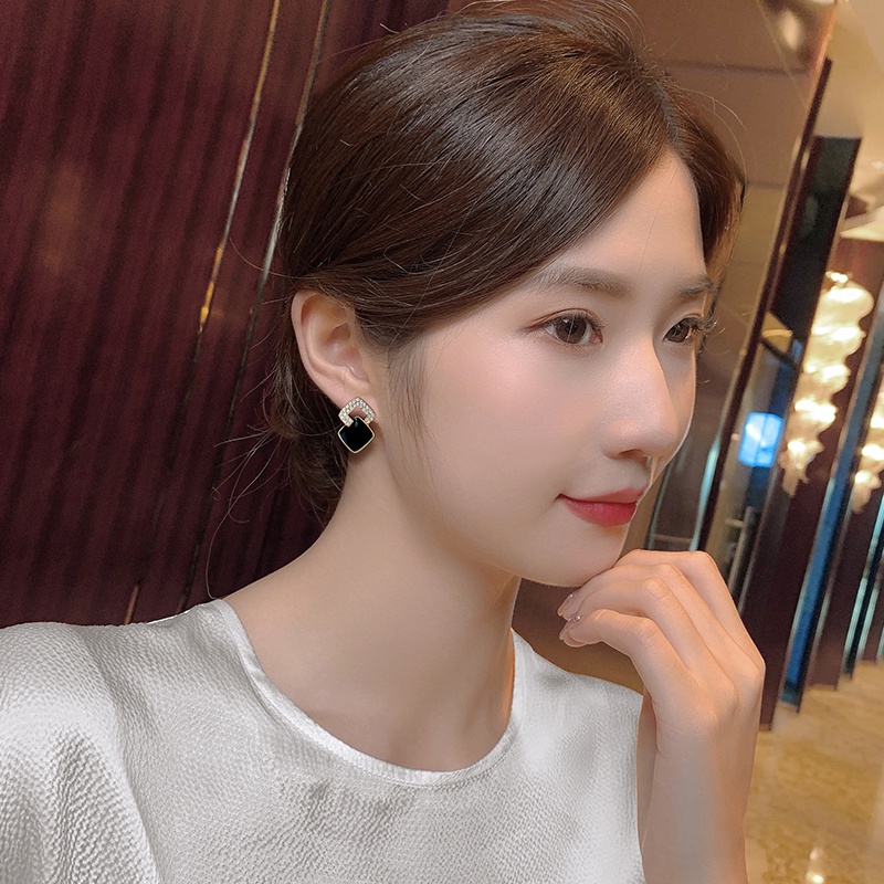 Bông Tai Mạ Bạc 925 Hình Vuông Màu Đen Phong Cách Hàn Quốc Đơn Giản
