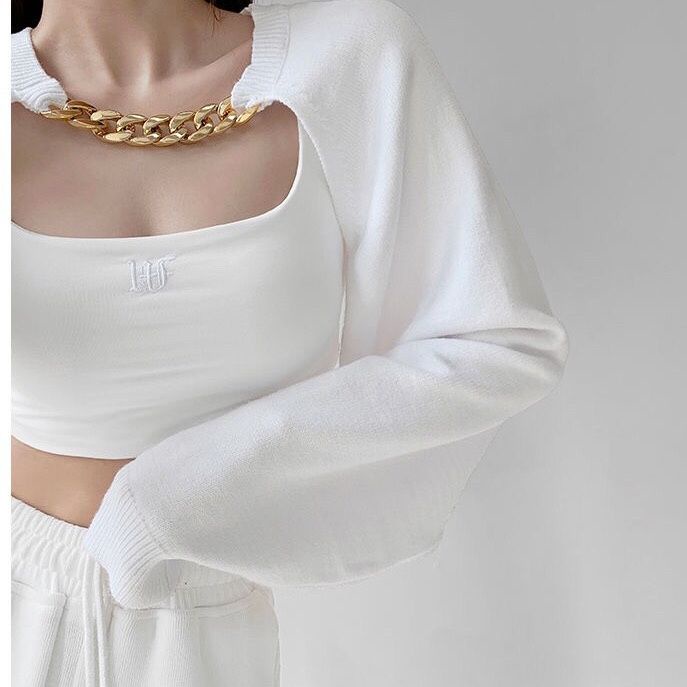 Áo kiểu COZOKC dệt kim tay dài dáng ngắn phối dây xích cá tính