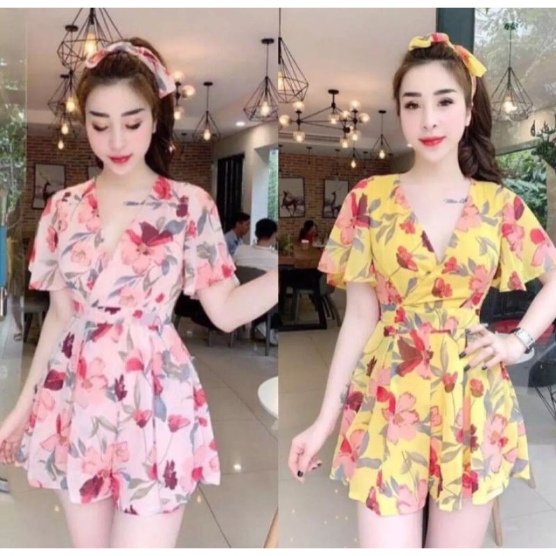 Jum hoa cổ chữ V