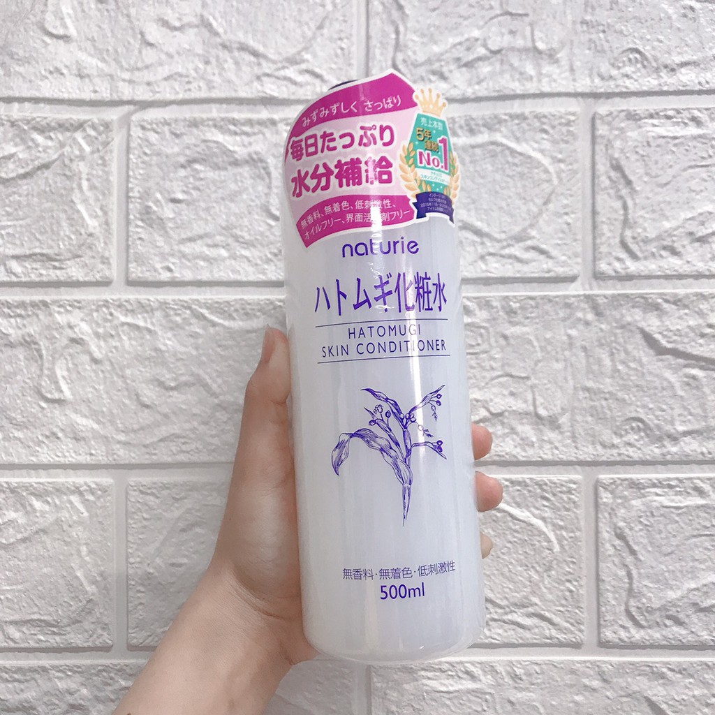 Nước Hoa Hồng Ý Dĩ Giúp Cân Bằng Da Naturie Hatomugi Nhật Bản 500ml