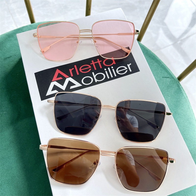 Kính Mát Gọng Vuông Kim Loại Màu Gradient Thời Trang Cho Nữ