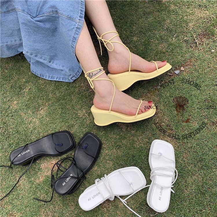GIÀY ĐẾ XUỒNG TOTIIE SHOES - SANDAL NỮ ĐẾ BẰNG ULZZANG - GIÀY XỎ NGÓN QUAI MẢNH CHÉO DÂY S2112080 S2203090