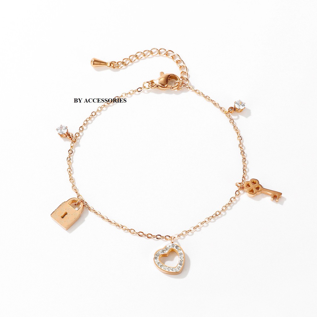 Lắc tay titan chìa khóa ổ khóa trái tim đính đá không gỉ