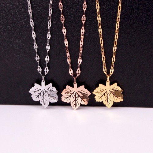 Dây Chuyền Nữ Mặt Lá Phong Titan Ko Đen TT 2958