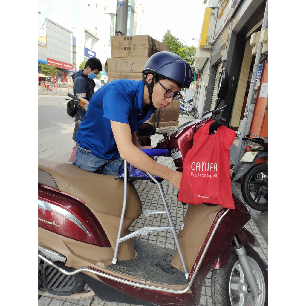 Ghế ngồi xe tay ga Vario bằng sắt