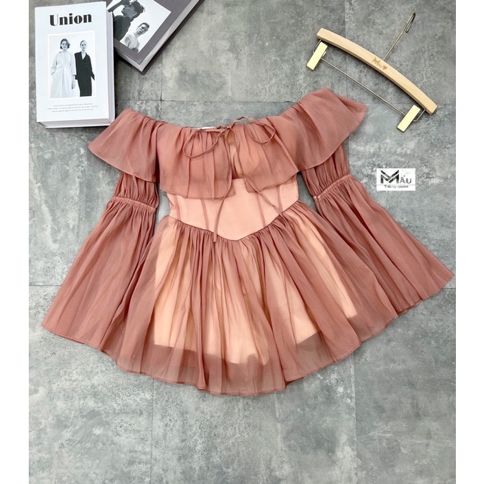Váy tơ trễ vai tay xoè