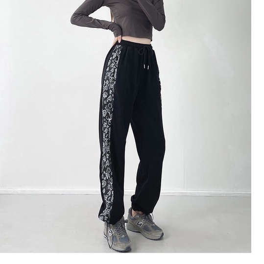 Quần jogger nữ ống rộng Delyn,quần jogger lưng thun thể thao thiết kế dây rút mặc suông bo gấu track pants