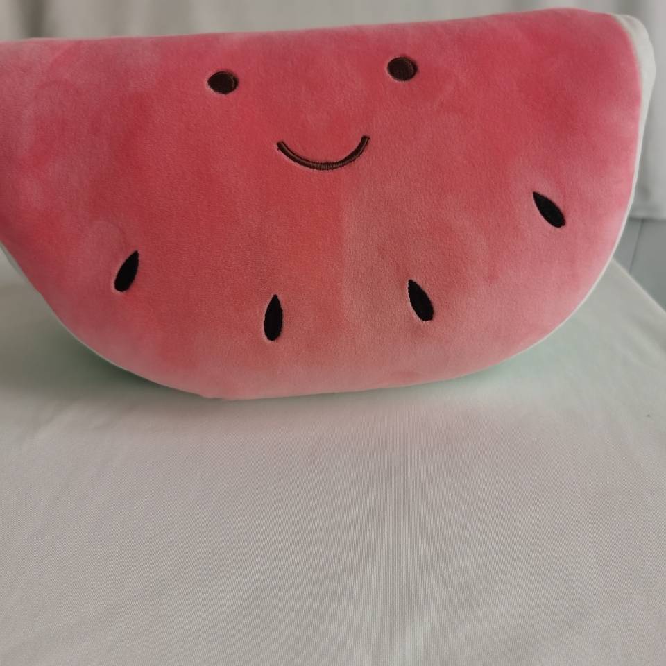 B ng G N Nh I G I Gối Nhồi Bông Hình Dưa Hấu Quà Tặng Sinh Nhật Sáng Tạo Có Nghĩa Là Bạn Gái