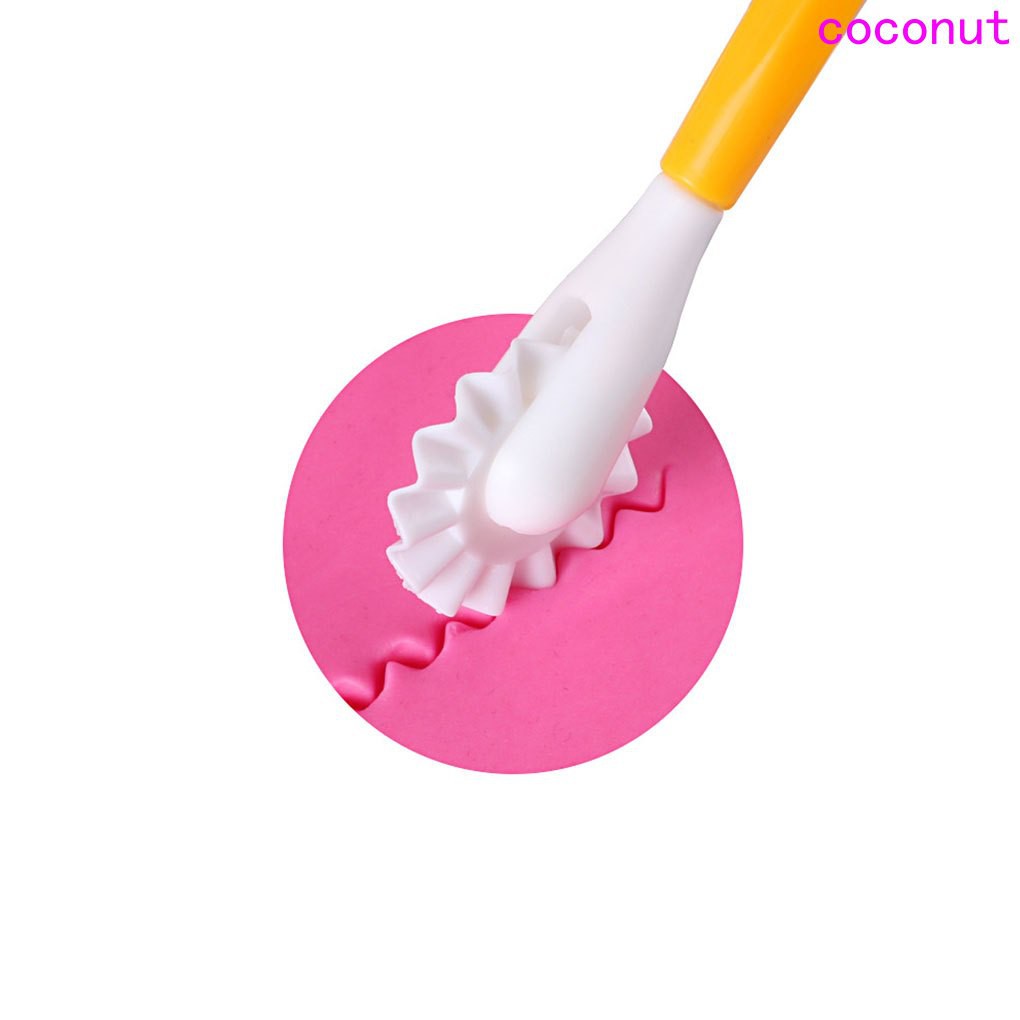 Set 4 Dụng Cụ Tạo Hình Trang Trí Bánh