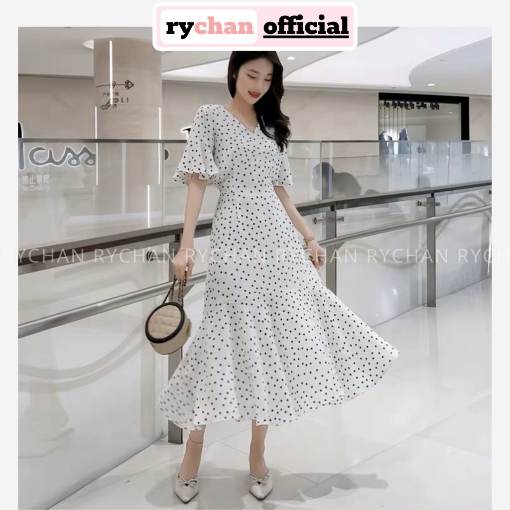 Đầm Maxi Đi Biển Xòe Chấm Bi Đuôi Cá Tay Loe Xẻ Tà Lót Trong Dày Dặn - DM013