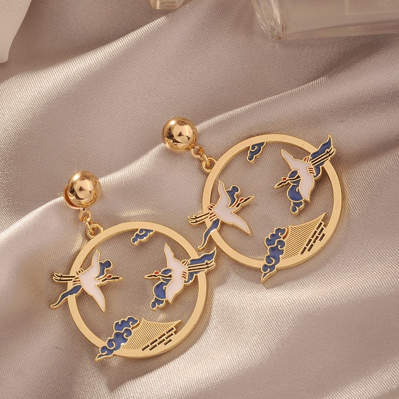 Bông Tai Dáng Dài Hình Chim Hạc Phong Cách Trung Hoa