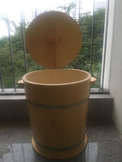 Thùng đựng gạo