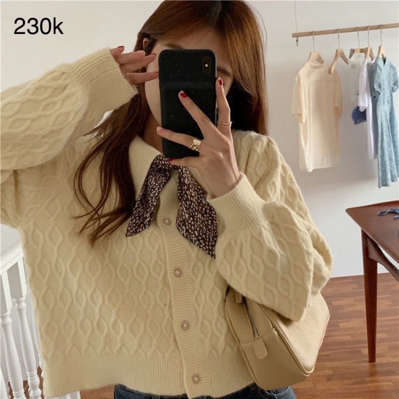 ÁO KHOÁC LEN DÀI TAY CỔ BE KẾT HỢP KHĂN LỤA ĐÁNG YÊU (2 màu trắng, xanh)
