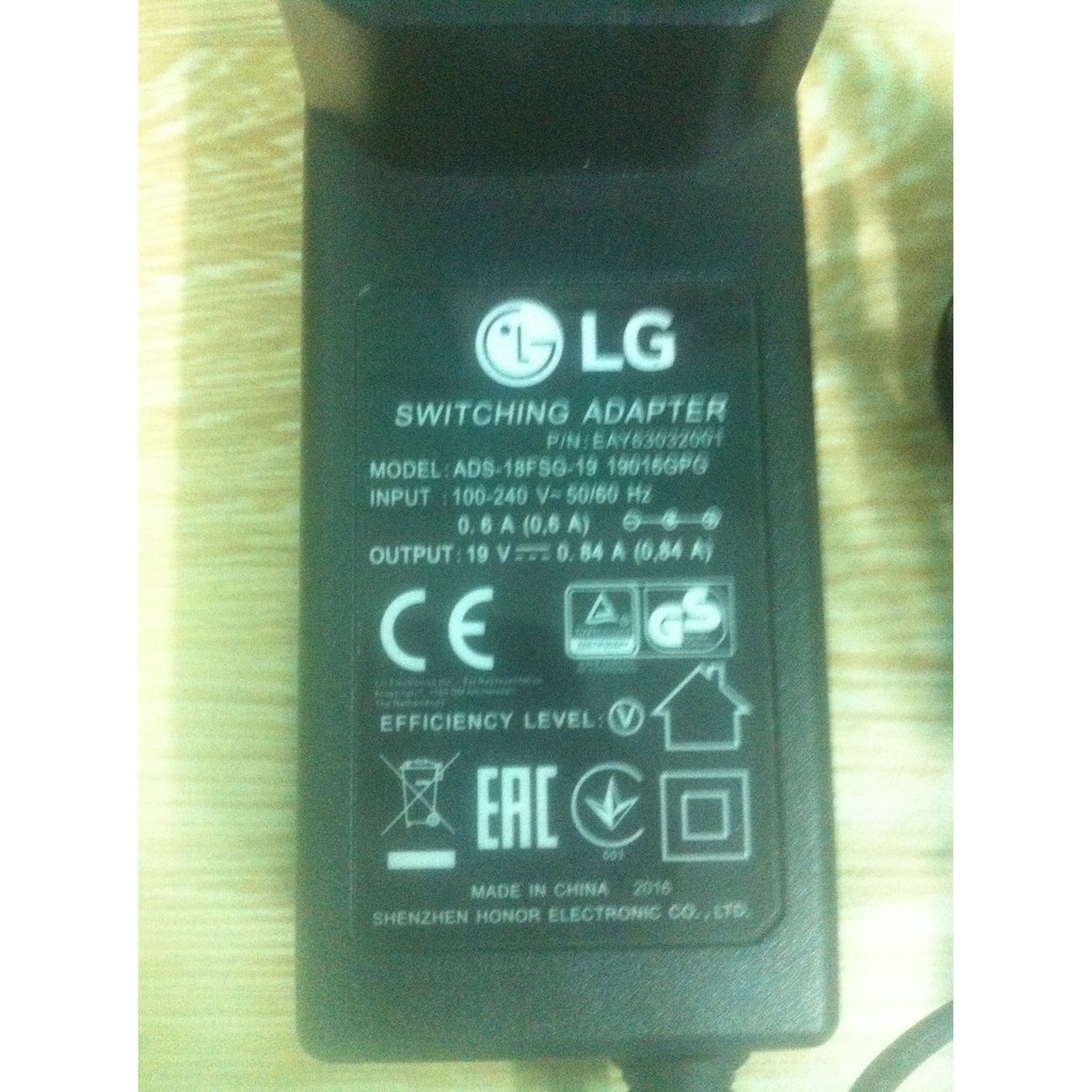 Adapter màn hình LG 19V 0.84A,1.3A,1.7A chính hãng