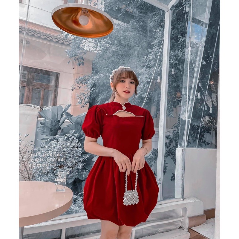 ĐẦM NHUNG KHOÉT NGỰC VIỀN DÁNG BÍ