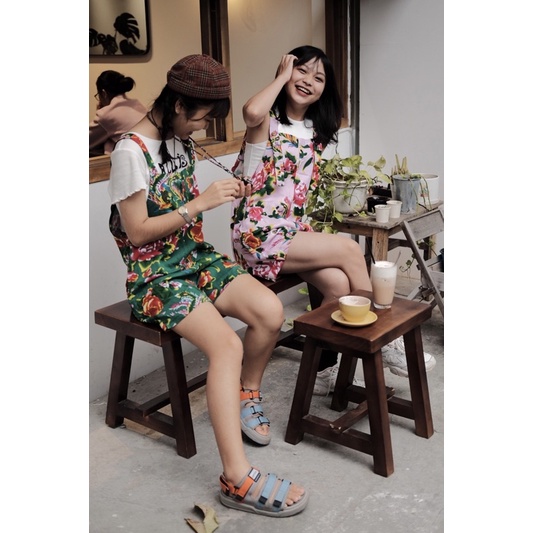 Quần yếm Vintage con công CỎ CHANH STUDIO thiết kế tôn dáng, chất liệu Cotton cao cấp