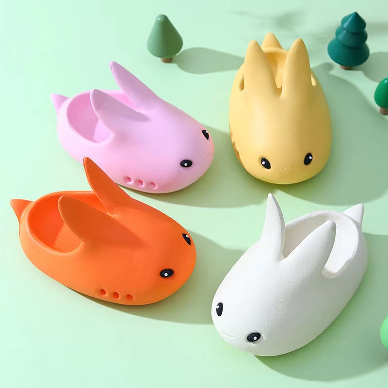 SANITKUN Dép Nhựa EVA Chống Trượt Chống Va Chạm Họa Tiết Thỏ Hoạt Hình Dễ Thương Cho Bé
