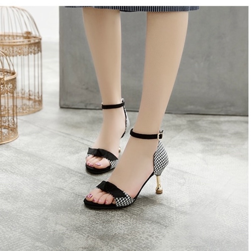 Giày cao gót nhọn 7p quai bản chéo caro kết nơ nữ tính