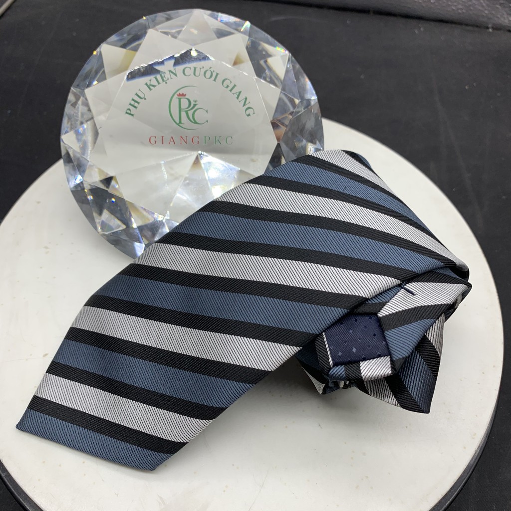 Phụ kiện nam cà vạt nam bản 8cm Giangpkc tháng 5-2021-Cà vạt xanh xen lẫn đen