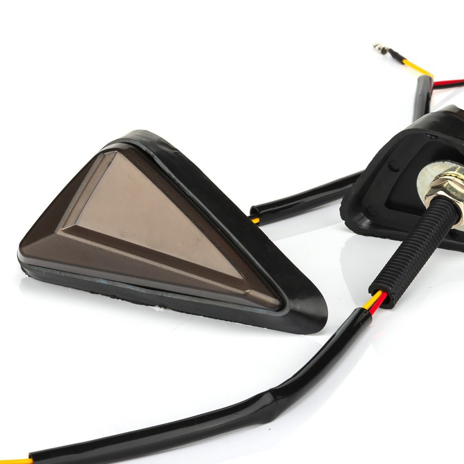 Cặp đèn xi nhan hình tam giác chuyên dụng cho xe mô tô