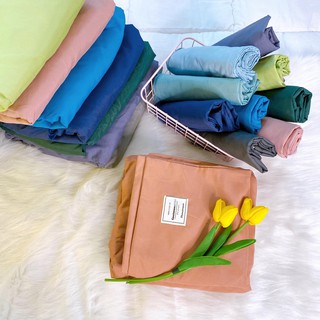 Vỏ gối ôm mặc định đồng bộ với set chăn ga khách đặt - Mùa Decor