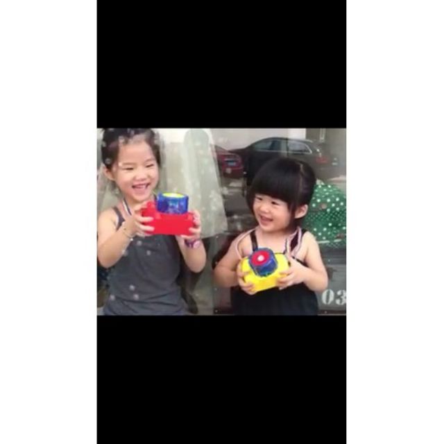 Máy ảnh thổi bong bóng