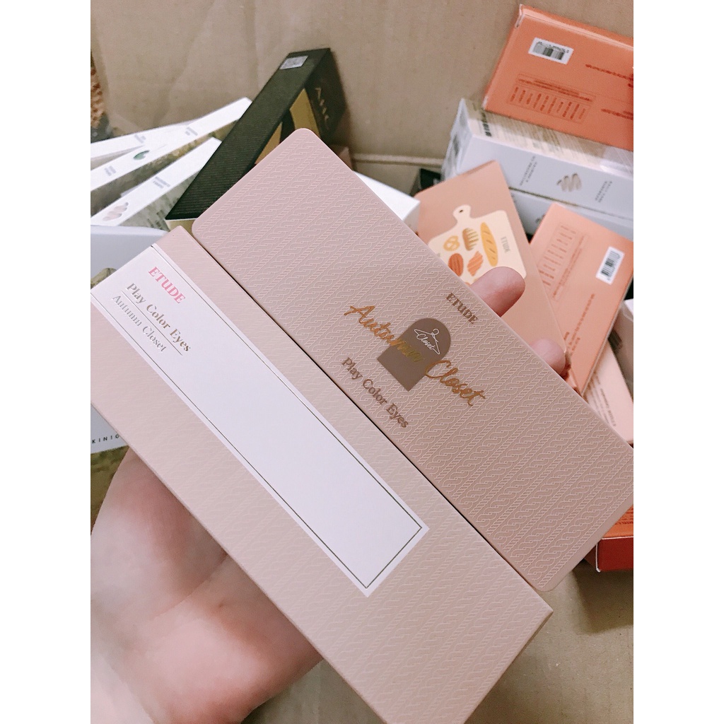 Bảng phấn mắt Etude House Play Color Eyes Autumn Closet