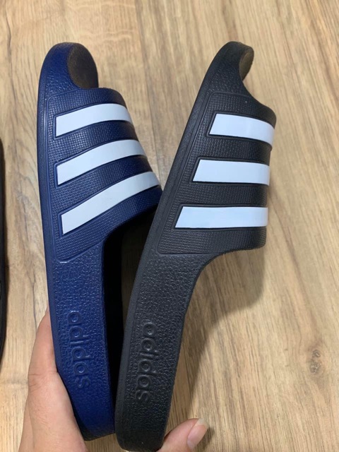 DÉP ADIDAS HÀNG DƯ ĐÚC CHO NAM VÀ NỮ