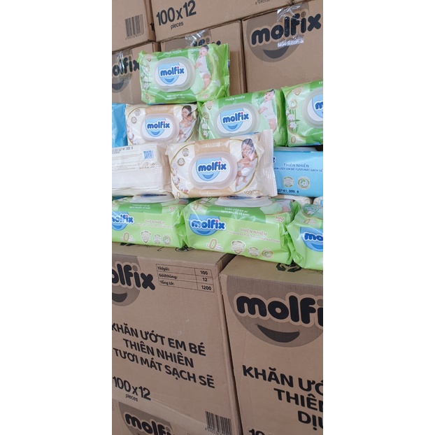 Khăn ướt molfix thiên nhiên  hộp 100 tờ