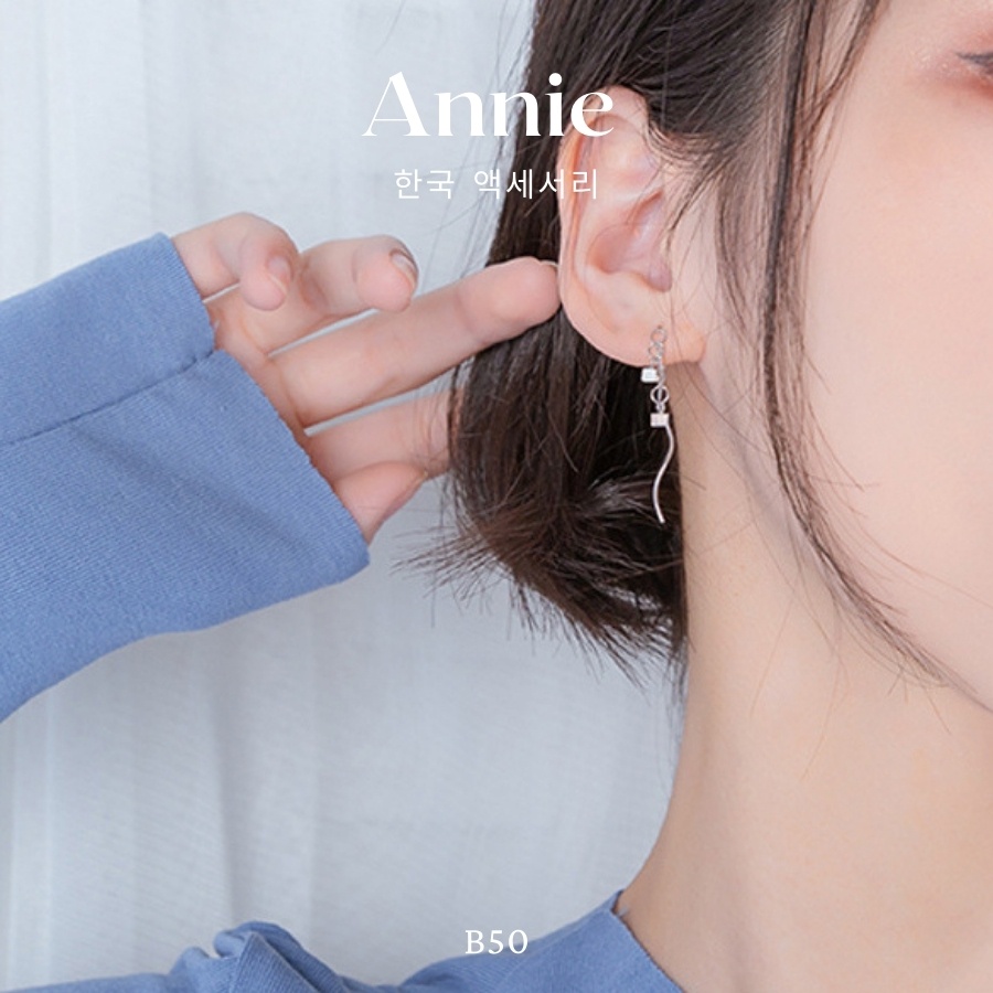 Bông tai hạt vuông bạc dạng thả cá tính ANNIE - B50