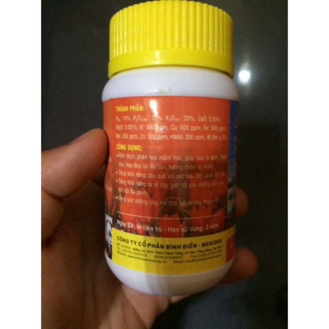 Phân đầu trâu 701 ( ra hoa ) lọ 100gr