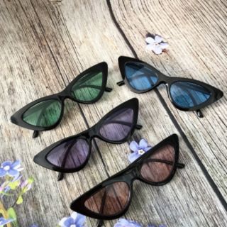 Kính mắt mèo xếch cao đủ màu