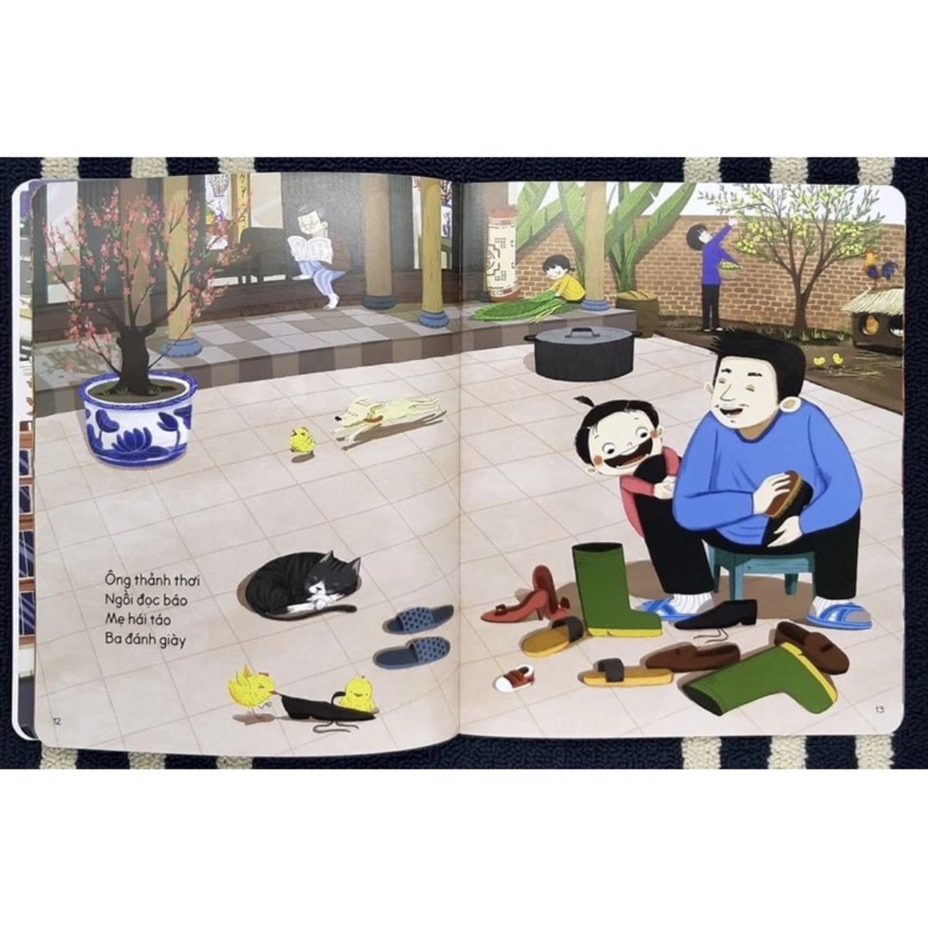 Sách Kim Đồng - Đúng là Tết (tặng kèm Sticker) (Bình Book)