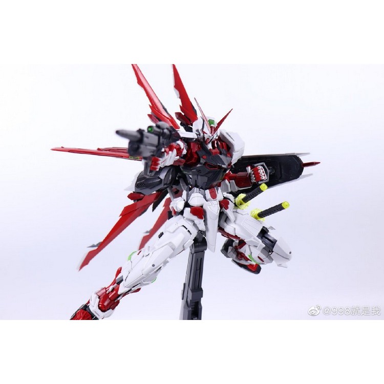 Mô hình lắp ráp PG MG 1/60 gundam Astray Green Red Frame - Nilson