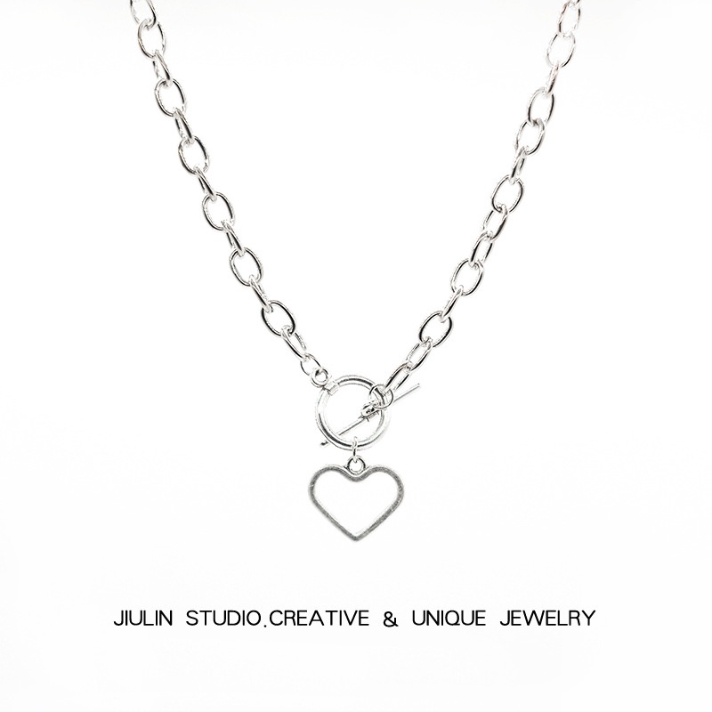 Vòng cổ dây xích dày mặt hình trái tim rỗng phong cách retro ngọt ngào cho nữ