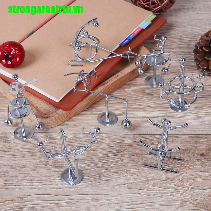 Con lắc cân bằng động học Newton để bàn làm đồ trang trí