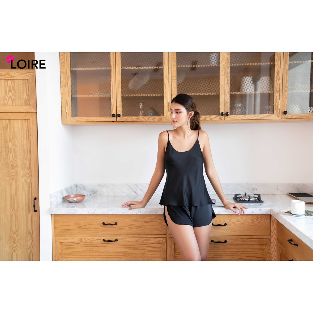 [Mã WABRLR50K giảm 50K đơn 0Đ] Bộ Đồ Ngủ Lụa Cao Cấp LOIRECHIC LPD03 (quần ngắn- áo 2 dây) | BigBuy360 - bigbuy360.vn