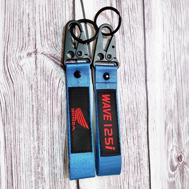 Móc khoá dây cho Honda Wave 125i  ..... Móc bằng thép không gỉ , logo vải thêu