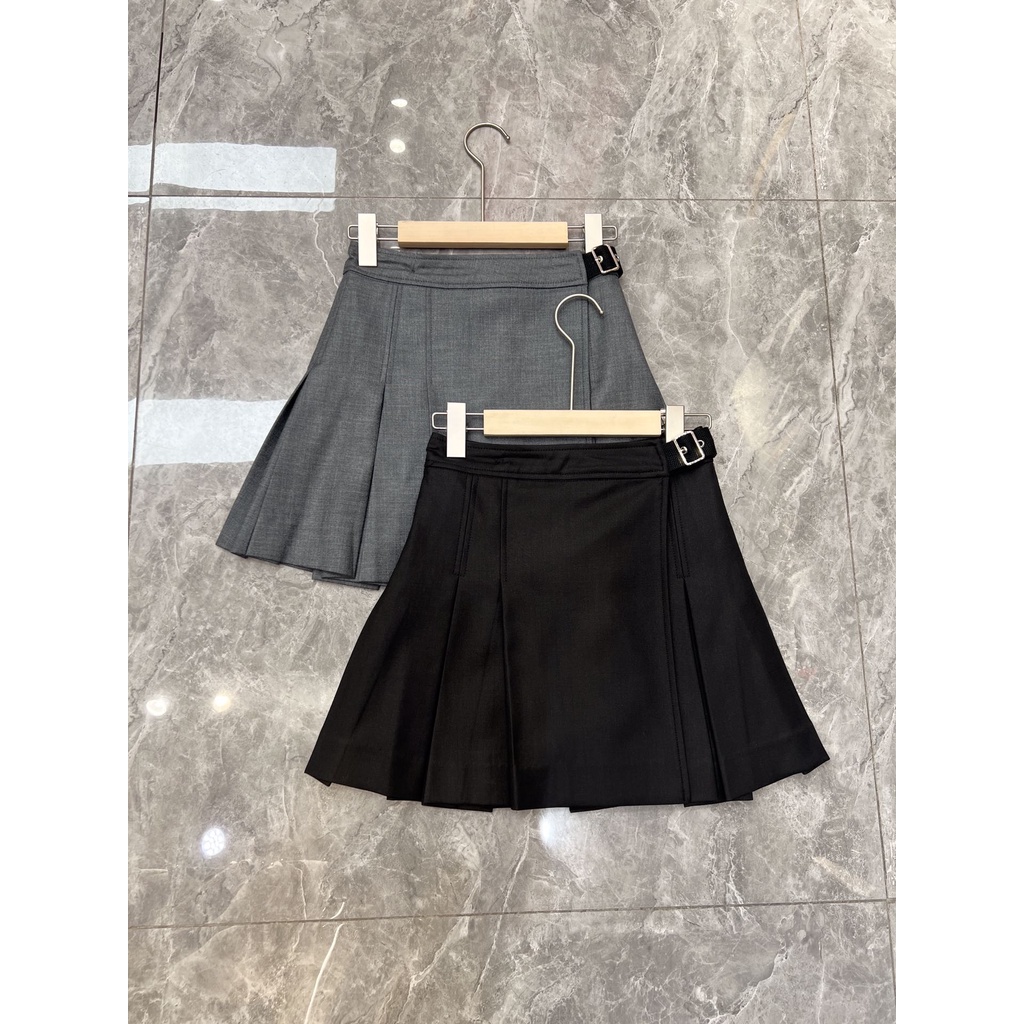Chân váy nữ thời trang cao cấp Christian Dior CD phong cách trẻ trung, năng động