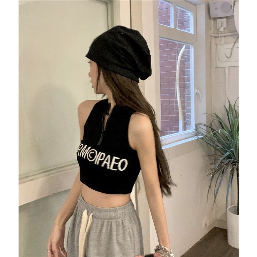 Áo croptop Sát Nách Màu Đen Phối Khoá Kéo Hoạ Tiết Chữ In