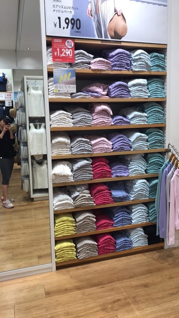 (SALE) CÓ SẴN Áo chống nắng làm mát Airism Uniqlo | BigBuy360 - bigbuy360.vn