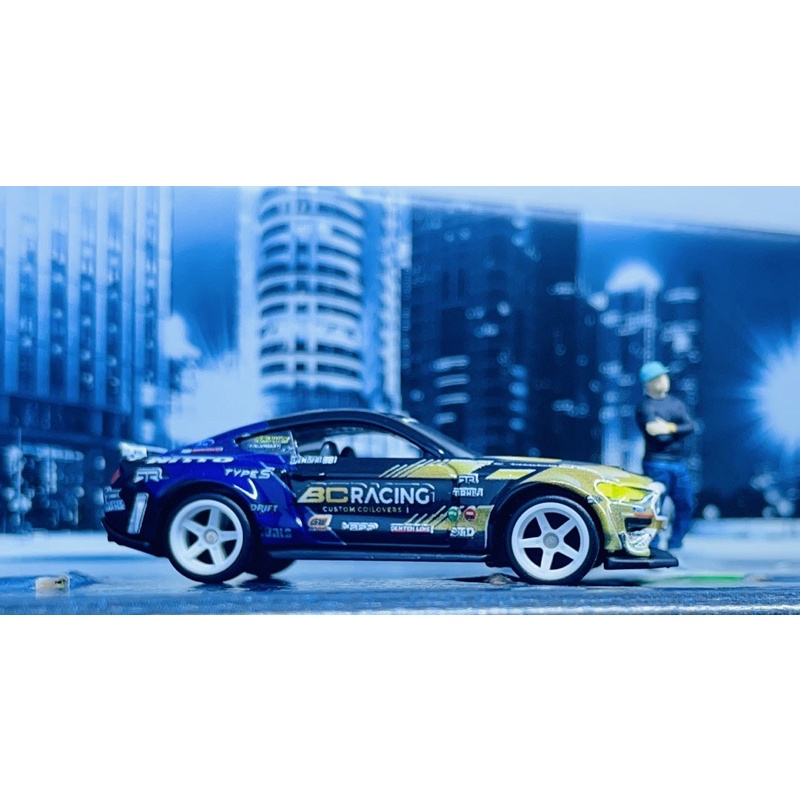 Hobby Store xe mô hình Hot Wheels Premium Pack 2 Ford Mustang RTR 21 - Ford Mustang RTR 20