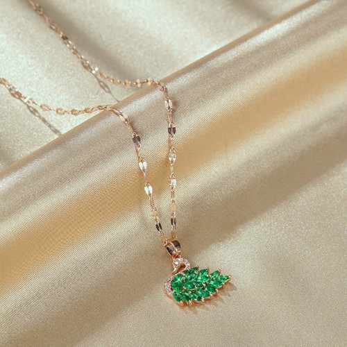 Dây Chuyền Thiên Nga Đính Đá Nhân Tạo Titan Ko Đen TT 3184