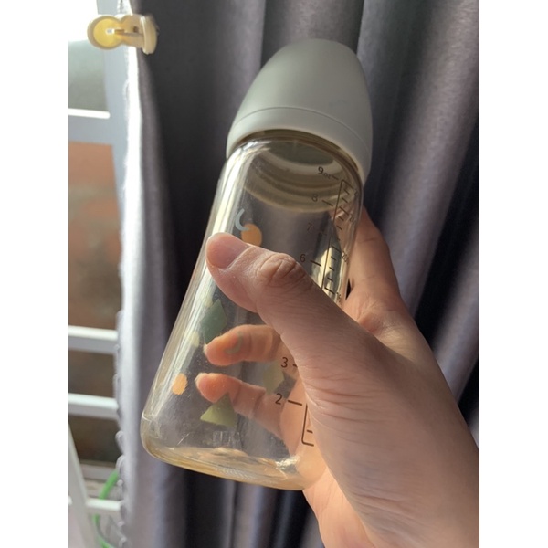 bình sữa HQ Moyuum 270ml