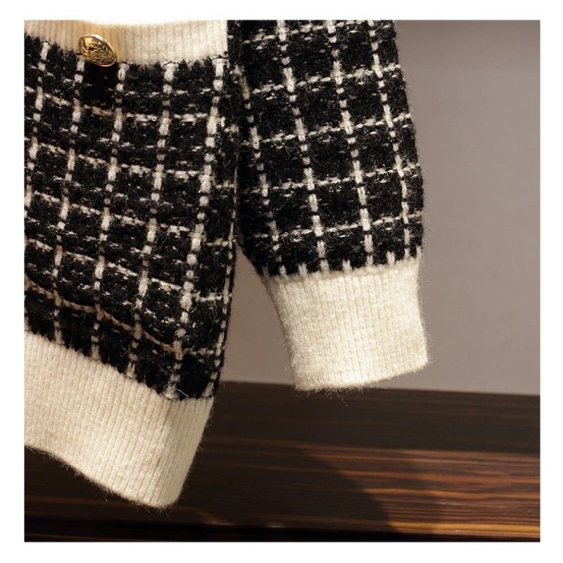 Áo Cadigan len Quảng châu kẻ phối fom rộng hót