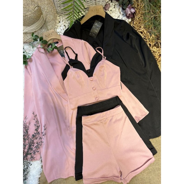 Set vest 3 món quần short quảng châu còn đen