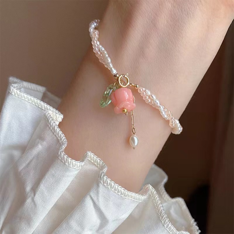Vòng Đeo Tay Họa Tiết Hoa Tulip Đính Ngọc Trai Phong Cách Vintage Thời Trang