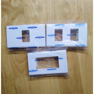 Combo hộp mặt 1,2,3 thiết bị, mặt át, mặt che trơn Panasonic (hộp 10 cái)