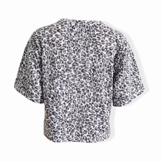 Áo croptop da beo in hình con Beo