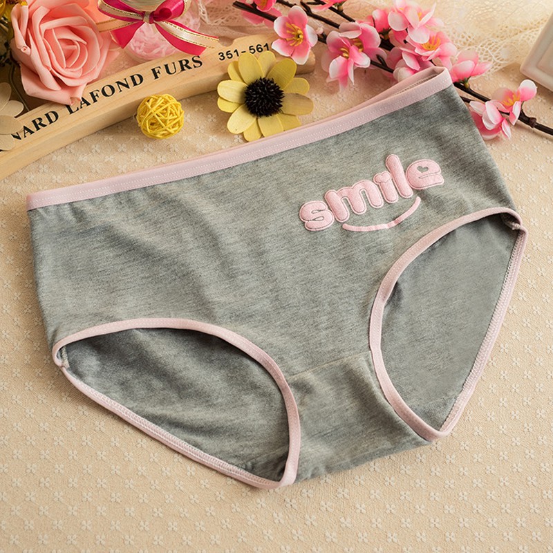 Quần lót nữ chất cotton đẹp QN.05 nhiều màu in chữ đẹp trẻ trung cho chị em - Ảnh shop chụp
